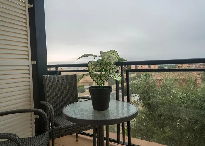 R&B Vistahermosa Views
